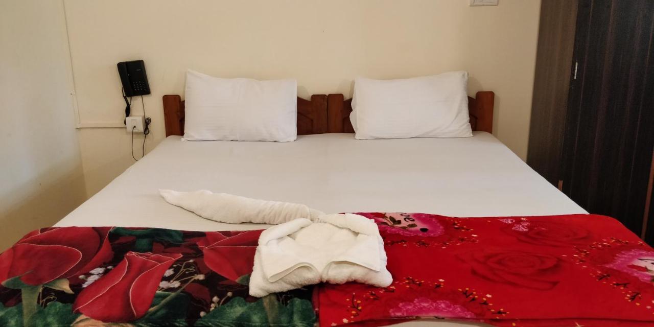 Dom'S Inn Calangute Luaran gambar
