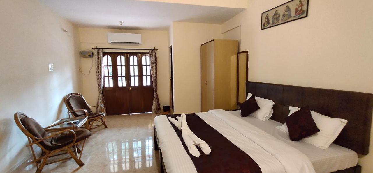 Dom'S Inn Calangute Luaran gambar