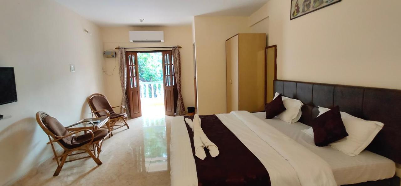 Dom'S Inn Calangute Luaran gambar